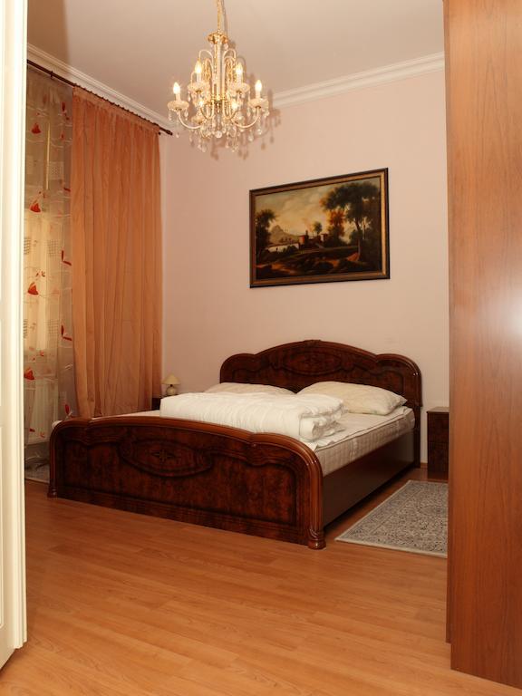 7K - Apartmany Lazenska การ์โลวีวารี ภายนอก รูปภาพ